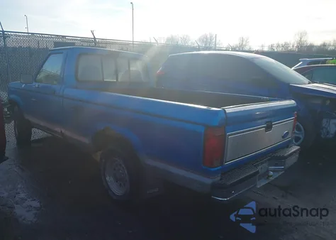 1992 Ford Ranger z USA, uszkodzony, nr VIN 1FTCR10U2NUA46053